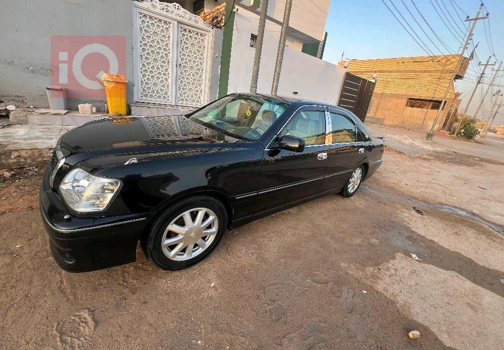تويوتا كراون